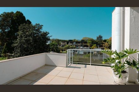 45_photo/952747a251.183cecbb511cf629-ATLAS-d5a3e1ea-1a80-40e7-b4c7-321aa57e64f9.jpg de casa à venda com 6 quartos, 340m² em Cacupé, Florianópolis