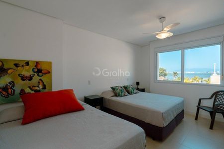 35_photo/952747a251.183cecbb511cf629-ATLAS-db307358-3ec2-423e-86ea-fe6d2d9432bf.jpg de casa à venda com 6 quartos, 340m² em Cacupé, Florianópolis