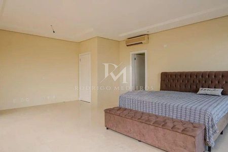 14_photo/952747a4ef.4d0e87d2718022c8-ATLAS-73f02088-ea0d-4ae7-a9e8-0479d8ef00b7.jpg de casa à venda com 7 quartos, 302m² em Cacupé, Florianópolis