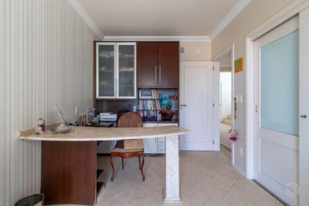 17_photo/952747a505.6246fae4c87a65dd-ATLAS-e4b2763a-5357-4c82-8223-e460f10f8ef8.jpg de casa à venda com 4 quartos, 390m² em Cacupé, Florianópolis