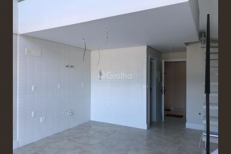 5_photo/952747a509.2d43f9eb76cb9c47-ATLAS-26948cbc-6310-4e1e-b5b3-ec12ebeddd77.jpg de apartamento à venda com 1 quarto, 50m² em Cacupé, Florianópolis