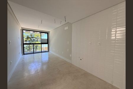 3_photo/952747a511.4e125b7394cc7a56-ATLAS-52b2dbc2-66f2-4220-b50f-078425cd8e2d.jpg de apartamento à venda com 1 quarto, 41m² em Cacupé, Florianópolis