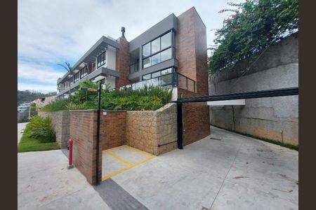 26_photo/952747a511.4e125b7394cc7a56-ATLAS-5a07a07e-73f7-404a-8bda-c3d6f3ca3c8f.jpg de apartamento à venda com 1 quarto, 41m² em Cacupé, Florianópolis