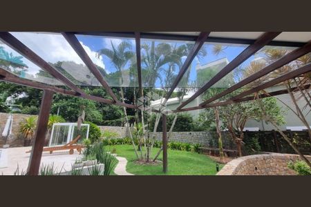 22_photo/952747a51d.adb9fcd35d178071-ATLAS-e3d68fe0-ea91-4d26-a2d2-e263a820355d.jpg de casa de condomínio à venda com 4 quartos, 390m² em Cacupé, Florianópolis