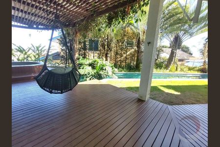 41_photo/952747a587.7c5669f54db86deb-ATLAS-0a7f649d-bdfc-41e4-be00-91972b3f2967.jpg de casa à venda com 4 quartos, 656m² em Cacupé, Florianópolis