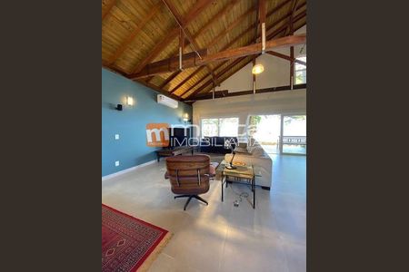 6_photo/952747a59d.972c81a25f278b4a-ATLAS-3bb02f50-aa97-44ee-8ff6-dfa0077e9caa.jpg de casa à venda com 3 quartos, 300m² em Cacupé, Florianópolis