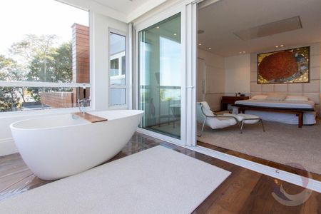 22_photo/952747ac47.939c13aaacba4117-ATLAS-e2c1a37e-9bb9-42e4-82a5-09bbf22b020d.jpg de casa à venda com 6 quartos, 1350m² em Cacupé, Florianópolis