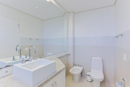 30_photo/952747ac47.c3ba8d3ee575d5b6-ATLAS-ea36b733-e1fe-4cd6-be5a-9ce258f7915d.jpg de casa à venda com 4 quartos, 665m² em Cacupé, Florianópolis