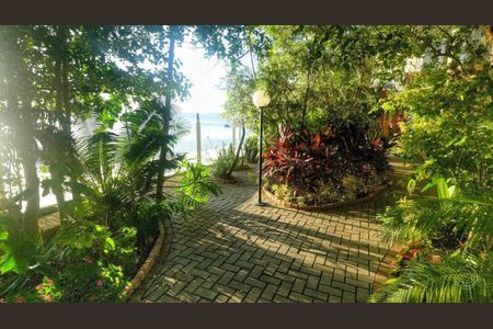 46_photo/952747acff.841b4f14397a4b55-ATLAS-b7ed1b59-a1b1-4c9b-ac2c-dfd13f97fe86.jpg de casa à venda com 3 quartos, 240m² em Cacupé, Florianópolis