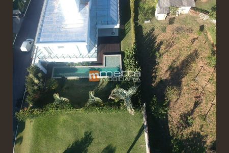 8_photo/952747af61.c9936edc02caa2f5-ATLAS-0d607962-c710-4f7f-ad65-54466bd6ff9e.jpg de casa à venda com 4 quartos, 440m² em Cacupé, Florianópolis