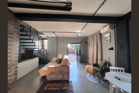 11_photo/952747af69.e5401e7f5c01a38d-ATLAS-76b6346b-95dc-4e1d-a7ad-c2d45ae1d207.jpg de casa à venda com 4 quartos, 230m² em Cacupé, Florianópolis