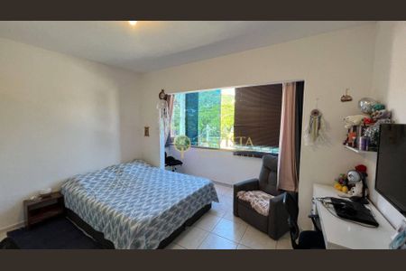 9_photo/952747af7b.1ee37181bf82b00a-ATLAS-1ce3f659-b7ff-4cee-ade8-7a51247171df.jpg de casa à venda com 7 quartos, 235m² em Cacupé, Florianópolis