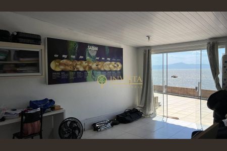 11_photo/952747af7b.1ee37181bf82b00a-ATLAS-2cf0100f-7a67-4e42-8efe-de53e0ce92fc.jpg de casa à venda com 7 quartos, 235m² em Cacupé, Florianópolis