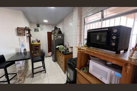 8_photo/952747af7b.1ee37181bf82b00a-ATLAS-d90506b0-20ff-4dc0-9040-81cbab5d6767.jpg de casa à venda com 7 quartos, 235m² em Cacupé, Florianópolis