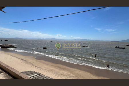 11_photo/952747af7b.1ee37181bf82b00a-ATLAS-fd5709cc-20ae-45a2-b07b-d9e8226f7f24.jpg de casa à venda com 7 quartos, 235m² em Cacupé, Florianópolis