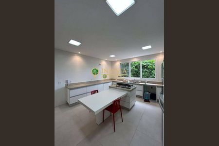 9_photo/952747bb2d.3c69d957acbface1-ATLAS-89fff7e1-ee96-44ad-bc66-4aa9b7b1e9a5.jpg de casa de condomínio à venda com 4 quartos, 1400m² em Cacupé, Florianópolis