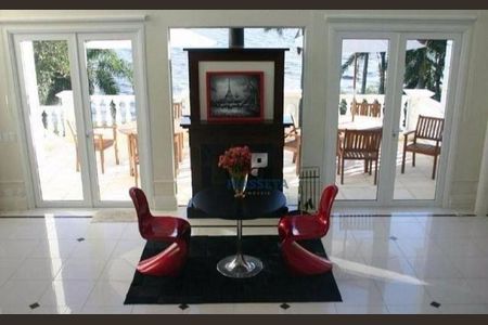 30_photo/952747bb35.f0d246bad4da1cd5-ATLAS-6fa269d3-5f81-4e3e-ad99-66f97b709c7f.jpg de casa à venda com 4 quartos, 1000m² em Cacupé, Florianópolis