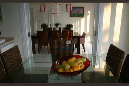 22_photo/952747bb35.f0d246bad4da1cd5-ATLAS-86c4622b-e565-450a-911a-4179ed6a10f8.jpg de casa à venda com 4 quartos, 1000m² em Cacupé, Florianópolis