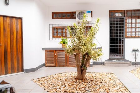 8_photo/9527482035.833a42e394c467a8-ATLAS-03d059d9-e8fa-4f10-90b0-20f43b4cf756.jpg de casa à venda com 5 quartos, 300m² em Balneario, Florianópolis