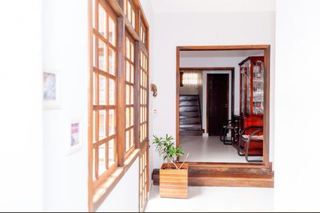 4_photo/9527482035.833a42e394c467a8-ATLAS-3f1f0b2d-e046-4b99-bbb8-29f8e2c01b4f.jpg de casa à venda com 5 quartos, 300m² em Balneario, Florianópolis