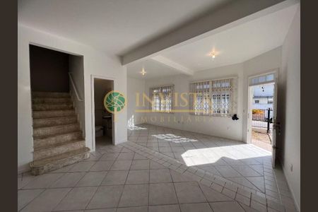 1_photo/9527482093.588d4a7fb74764b6-ATLAS-05db7027-eae5-4f87-82ee-733d021f7ae4.jpg de casa à venda com 5 quartos, 228m² em Balneario, Florianópolis