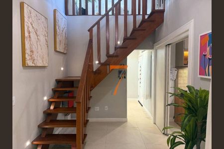 8_photo/95274821d3.e9a0370e41ffee45-ATLAS-5069e051-de7e-48fd-8c5d-bba02eeb2b7e.jpg de casa à venda com 3 quartos, 164m² em Balneario, Florianópolis