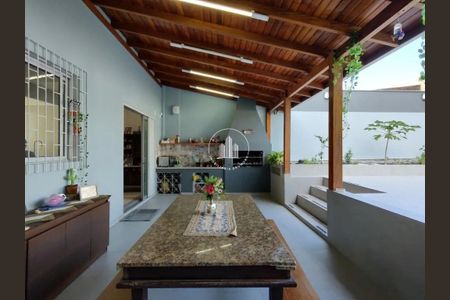 20_photo/95274821d5.c405d9b7cdaa4033-ATLAS-8d9be2b7-a83b-420a-b4a4-c2364195bfe3.jpg de casa à venda com 4 quartos, 210m² em Balneario, Florianópolis