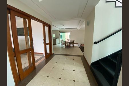 8_photo/95274824f7.5b3f2aade9332d97-ATLAS-e9adfe64-5522-4337-969d-6ecded0f774b.jpg de casa à venda com 3 quartos, 248m² em BALNEÁRIO, Florianópolis