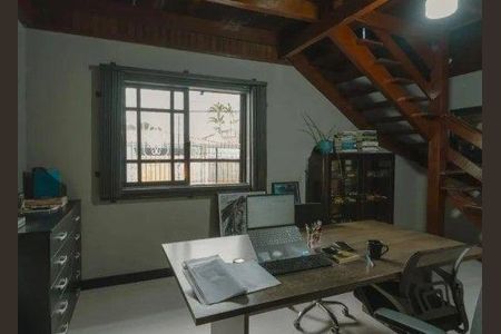 10_photo/95274825a3.f38e38137a2159e3-ATLAS-5f2ef4ab-6757-44eb-94c8-ffcc2873181f.jpg de casa à venda com 4 quartos, 262m² em BALNEÁRIO, Florianópolis