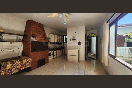 24_photo/95274825b7.0524c8510f0f8401-ATLAS-43cbfacd-cad9-4e32-a92c-a793f812f9c0.jpg de casa à venda com 3 quartos, 122m² em BALNEÁRIO, Florianópolis