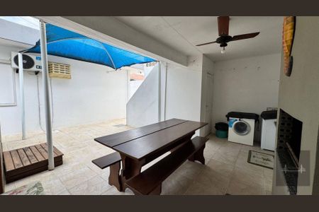 30_photo/95274825b7.aa3f54dcddd2e04f-ATLAS-f61159bd-8d67-42e0-844b-13f5dab3854c.jpg de casa à venda com 3 quartos, 191m² em Balneario, Florianópolis