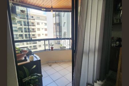 5_photo/95274825d5.04f4efb4ec0e2ec3-ATLAS-99b41330-4ef1-43f9-a35d-e59de3f06673.jpg de apartamento à venda com 3 quartos, 110m² em BALNEÁRIO, Florianópolis