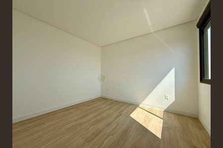 19_photo/9527482799.1efff9a6c77a20e2-ATLAS-4edd3e2c-c547-4e28-a348-684cfce2f73f.jpg de apartamento à venda com 4 quartos, 153m² em Canto, Florianópolis