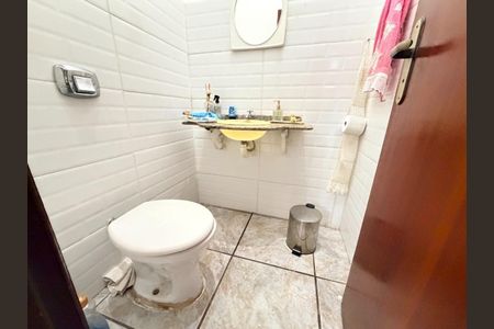 17_photo/95274829d7.8ca146e4695ff152-ATLAS-e4a4ba55-7d7d-4186-a289-87e07df10e69.jpg de casa à venda com 2 quartos, 200m² em Capoeiras, Florianópolis