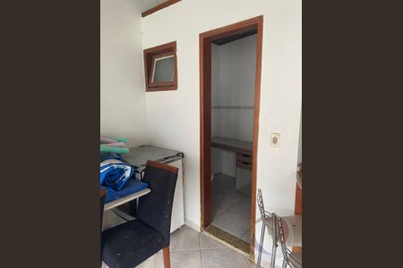 3_photo/9527482bef.9adf0c29990a1561-ATLAS-66b4fcee-de12-4a04-bd85-43469fc7c398.jpg de casa à venda com 4 quartos, 125m² em Capoeiras, Florianópolis