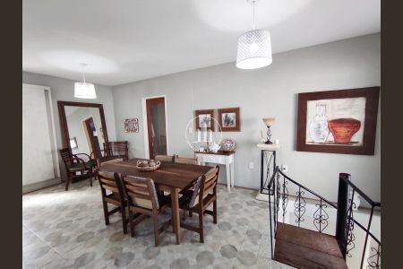 2_photo/9527482cf7.2d782e9ced6b4695-ATLAS-0aed1348-fe33-405a-bbc9-84c3ff0f3414.jpg de casa à venda com 4 quartos, 280m² em Jardim Atlântico, Florianópolis