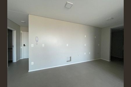 3_photo/9527482e4f.a9a5ee2cd1c616c0-ATLAS-33493988-e468-476a-87c0-417ba9ecc100.jpg de apartamento à venda com 2 quartos, 119m² em Jardim Atlântico, Florianópolis