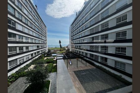 11_photo/9527482f07.4bb16c6fe33f714e-ATLAS-48b4d206-138f-4e4c-b116-a47f9aeed79c.jpg de apartamento à venda com 2 quartos, 99m² em Jardim Atlântico, Florianópolis