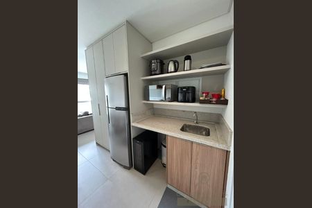 4_photo/9527482f67.28c31dbe36b6211c-ATLAS-0ec092d7-404d-44f2-8de9-7efe6dc00d3f.jpg de kitnet/studio à venda com 1 quarto, 31m² em Estreito, Florianópolis