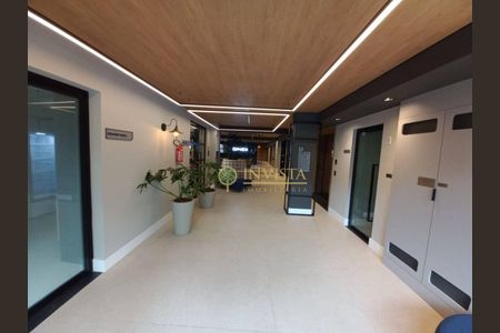 2_photo/9527482f67.ed9fbb6985bd3dc8-ATLAS-253061ba-dadc-4237-9795-5823852ecf9b.jpg de apartamento à venda com 1 quarto, 43m² em Estreito, Florianópolis