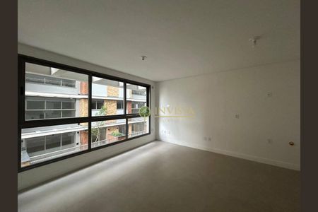 10_photo/9527482f67.ed9fbb6985bd3dc8-ATLAS-c67f7954-8fde-4e94-a7b7-733adb488d3b.jpg de apartamento à venda com 1 quarto, 43m² em Estreito, Florianópolis