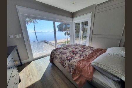 8_photo/95274833d3.2fed7e95ddef69d8-ATLAS-35d0e5b5-5281-4c21-b003-40d236d41b73.jpg de casa à venda com 3 quartos, 250m² em Jardim Atlântico, Florianópolis