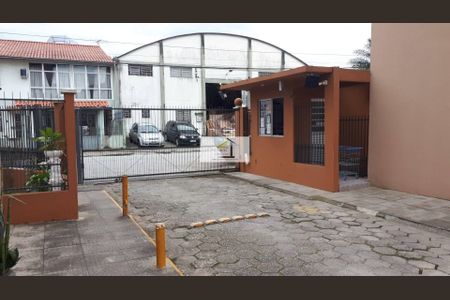 11_photo/952749c4a3.b38ac4619dd2e4c9-ATLAS-d1d256e0-331d-4443-a90b-8db6246792c1.jpg de apartamento para alugar com 3 quartos, 42m² em Barreiros, São José