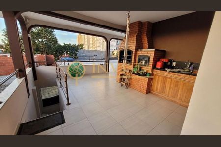 2_photo/952749c5ef.bf64854e93b64070-ATLAS-3f8950e8-5b5f-41b9-aead-0dcf547bbe6f.jpg de casa para alugar com 3 quartos, 500m² em Barreiros, São José
