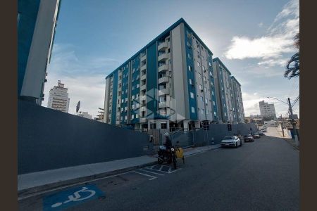 2_photo/952749c7b7.b6a2a534bceb0903-ATLAS-c53f3b32-32cc-4cf7-89c3-4b39988f10f2.jpg de apartamento para alugar com 3 quartos, 80m² em Barreiros, São José