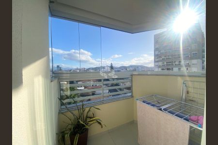 1_photo/952749c84f.15232b2d4df332d5-ATLAS-45894a1b-32e3-471f-a954-4e259abebdb6.jpg de apartamento à venda com 3 quartos, 92m² em Barreiros, São José