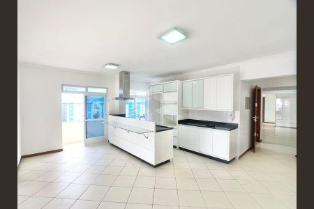 4_photo/952749c879.2c15601846e0cf59-ATLAS-113c8575-6d55-4c6f-ab3e-e8b025a42e6b.jpg de apartamento para alugar com 3 quartos, 175m² em Barreiros, São José