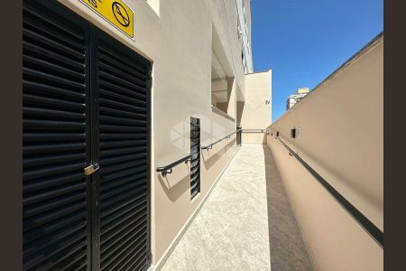 12_photo/952749c8d5.a4c892c1dfc3e1b3-ATLAS-396cbca1-db0a-4297-aa03-a948143da66e.jpg de apartamento para alugar com 1 quarto, 29m² em Barreiros, São José