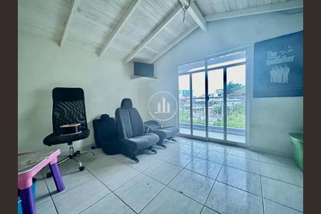 2_photo/952749ca49.ea44b0009f7abdef-ATLAS-06d8d89e-ad80-40a1-954b-ad4e23ac3a75.jpg de casa à venda com 4 quartos, 195m² em Barreiros, São José