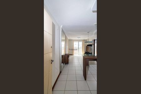 4_photo/952749cb95.e6e0caa917a1d34f-ATLAS-57e91df3-606d-4bfc-9d0c-6026895f7ea2.jpg de apartamento à venda com 2 quartos, 66m² em Barreiros, São José